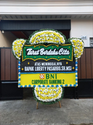 Papan Bunga Duka di Cipurut