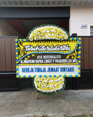 Papan Bunga Duka di Cipurut