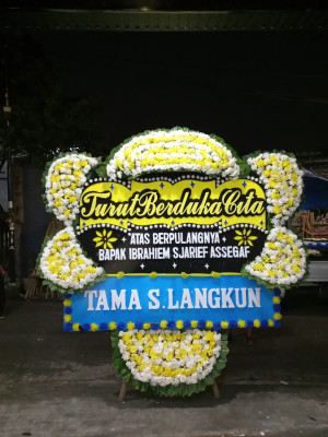 Papan Bunga Duka di Cipurut